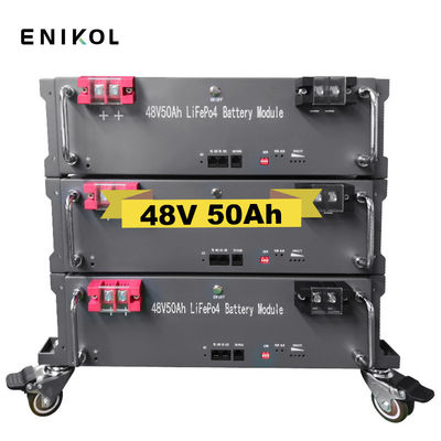 Batteria LiFePo4 stackabile 48V 50ah Batteria agli ioni di litio