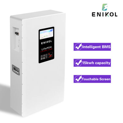 Batteria LiFePo4 a muro da 51,2 V da 300 Ah con funzione di comunicazione e schermo tattile